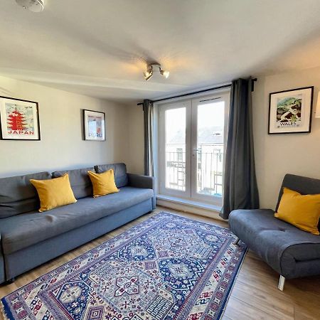 **6 Person City Centre Apartment** カーディフ エクステリア 写真